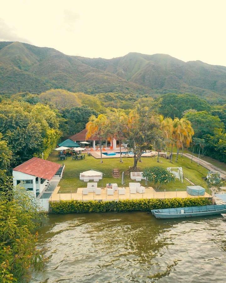 San Marcelino De Las Rosas Boqueron de Tena Εξωτερικό φωτογραφία